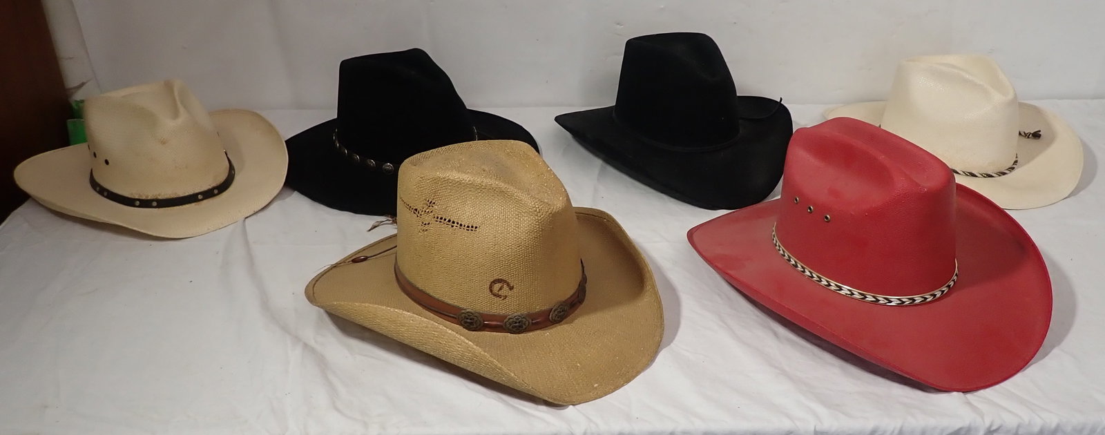Charlie 1 Horse, Stallion & Misc Cowboy Hats: Shipping available