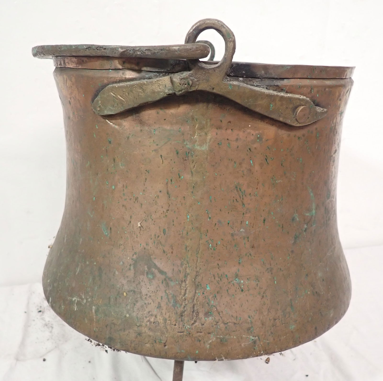 Copper Cauldron w/ Stand - 4