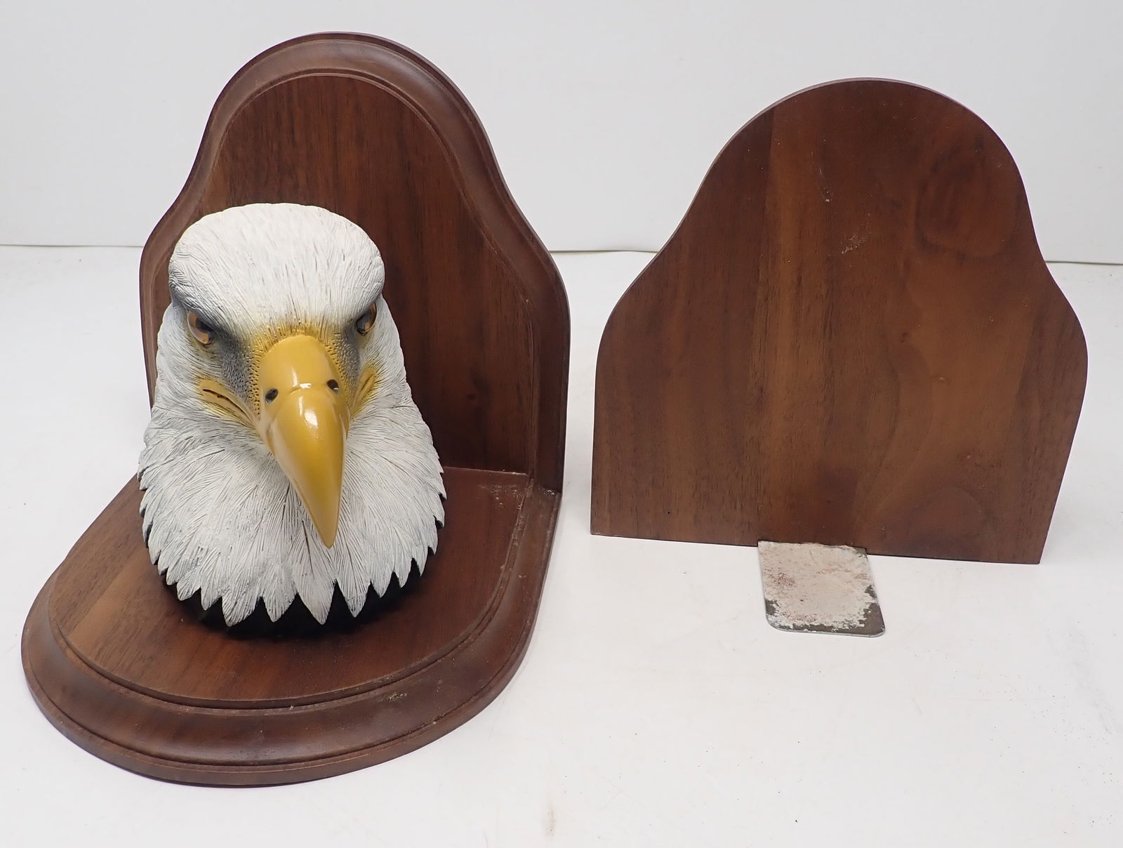 Shaker Prairie Bald Eagle Bookends - 2