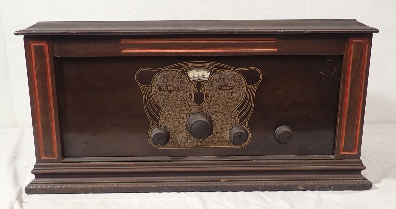 McMillen 6 Radio: 11" x 22" x 12". No in house shipping !