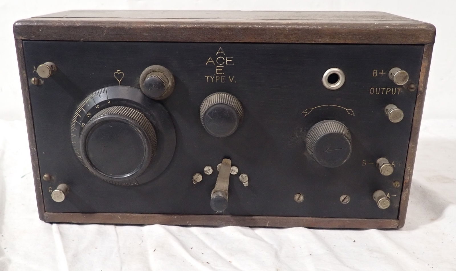 ACE Type V Regenerative Receiver: 11" x 6" x 5" - Shipping available