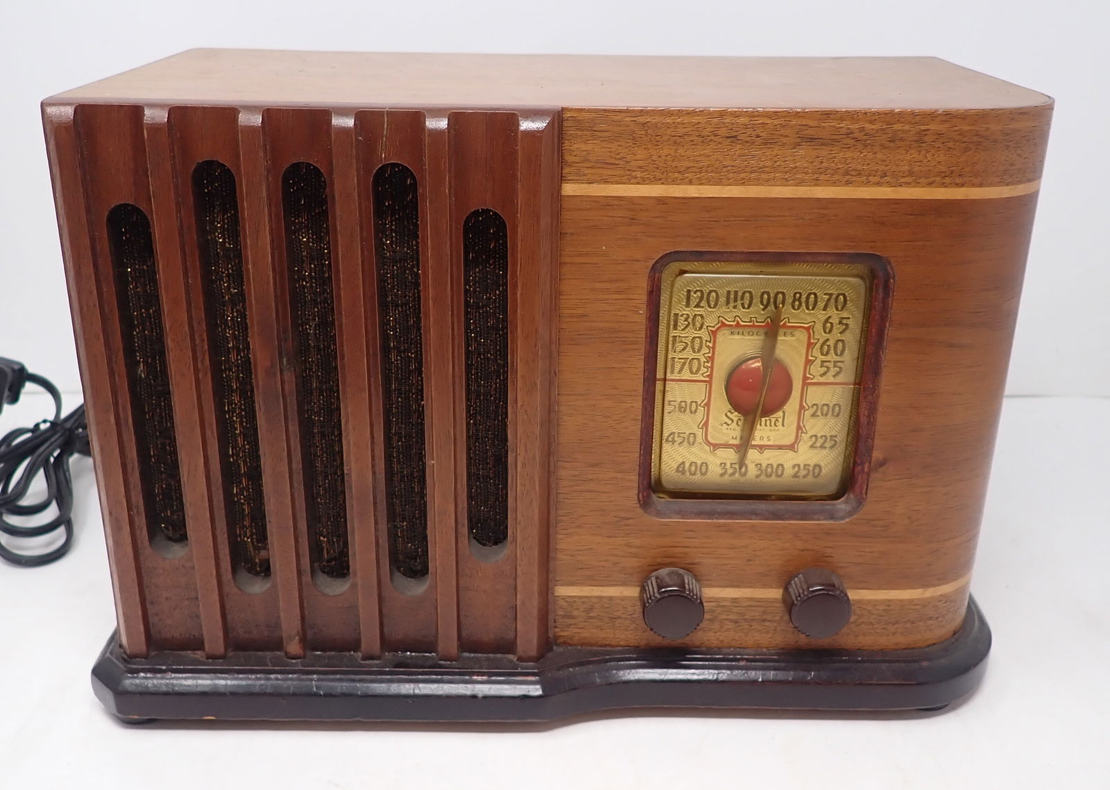 Sentinel Radio Model 218-T 1941 (1 of 3)