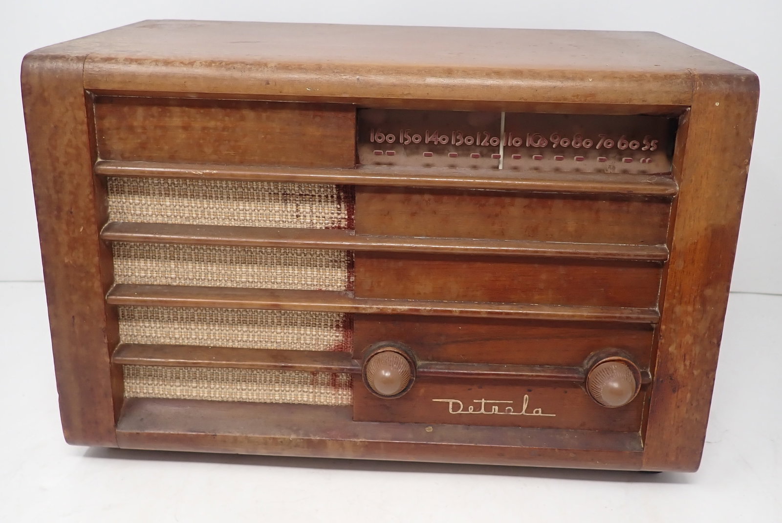 Detrola Radio Model 571 (1 of 5)