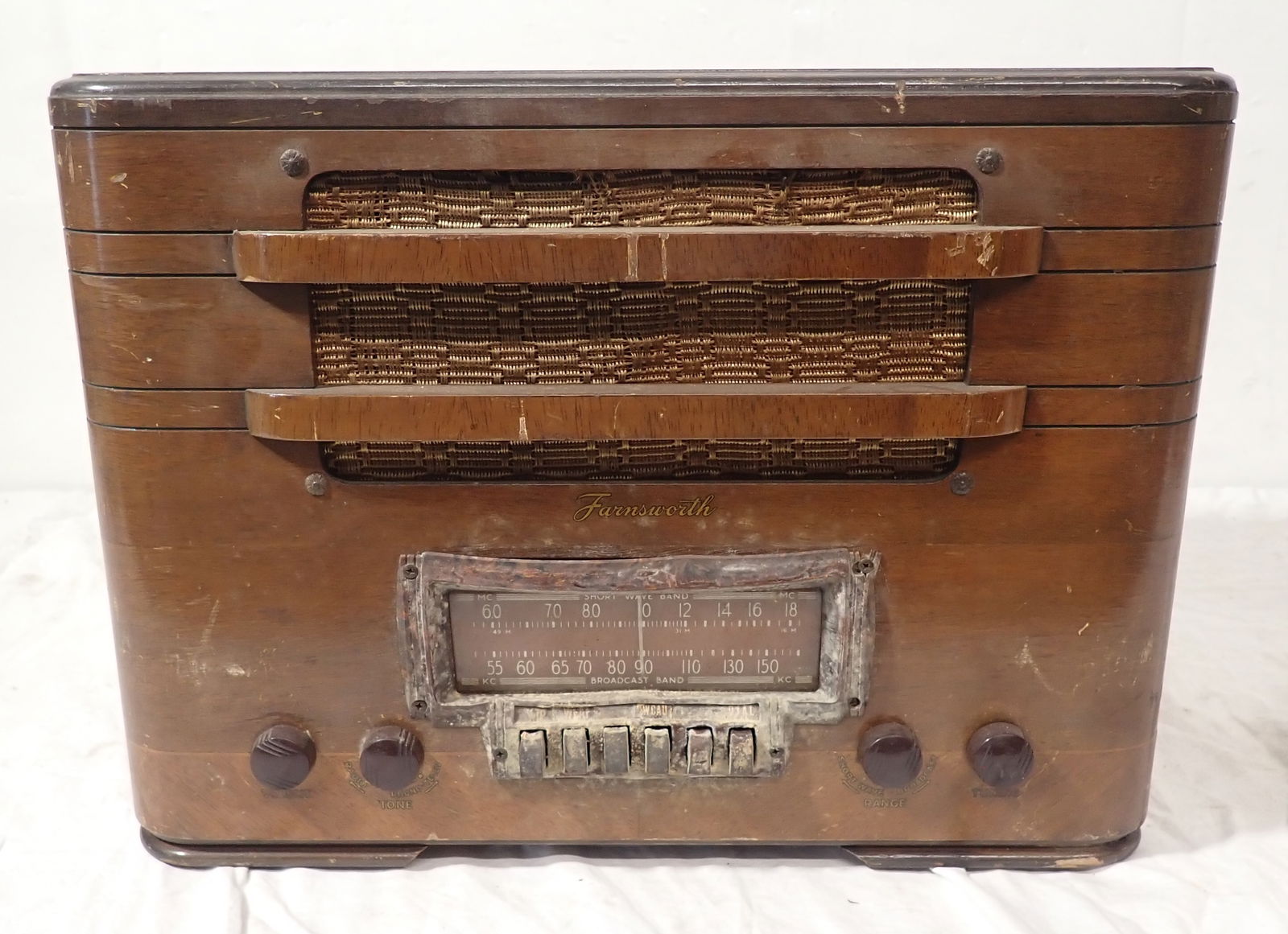 Farnsworth Model AT-50: 16" x 10" x 12" - Shipping available ($20 handling charge, plus postage)