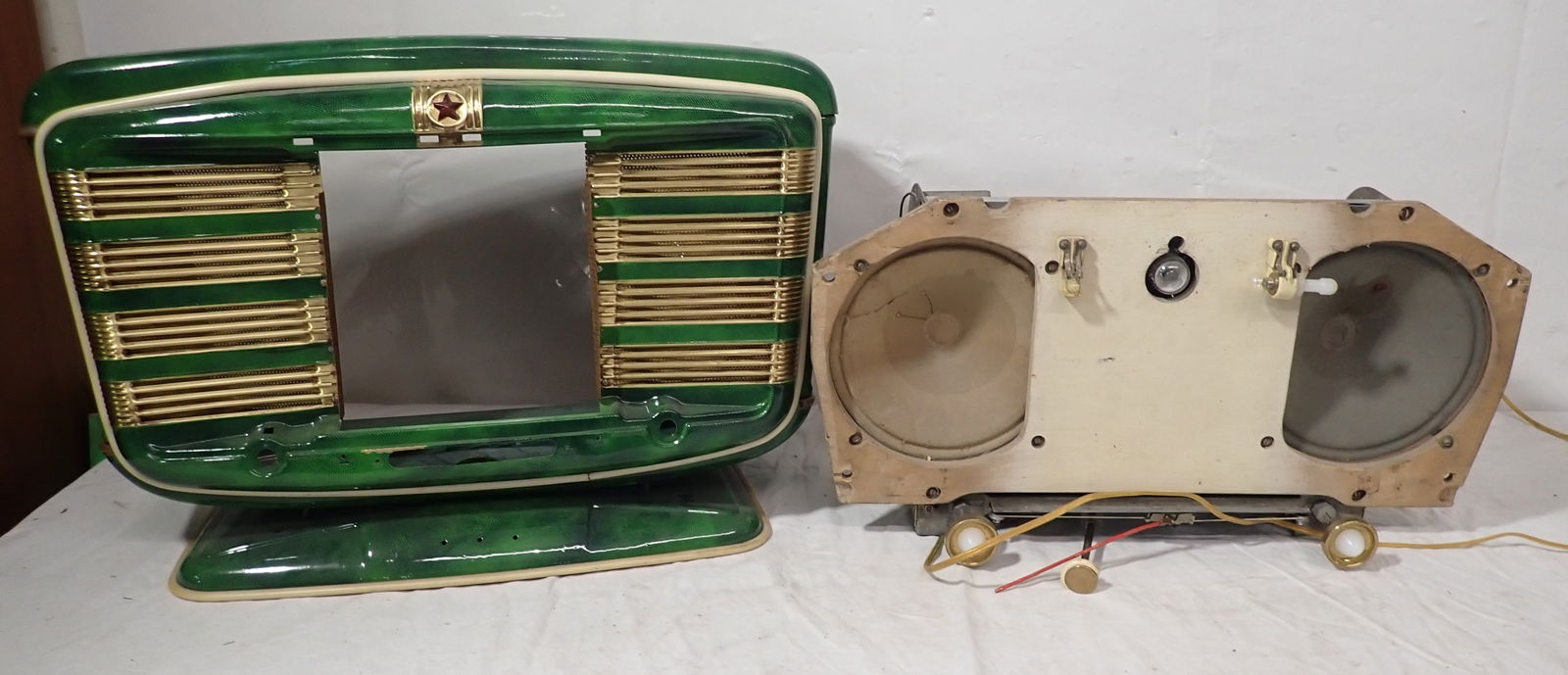 Green Russian Radio Cabinet & Parts: NO in house shipping !