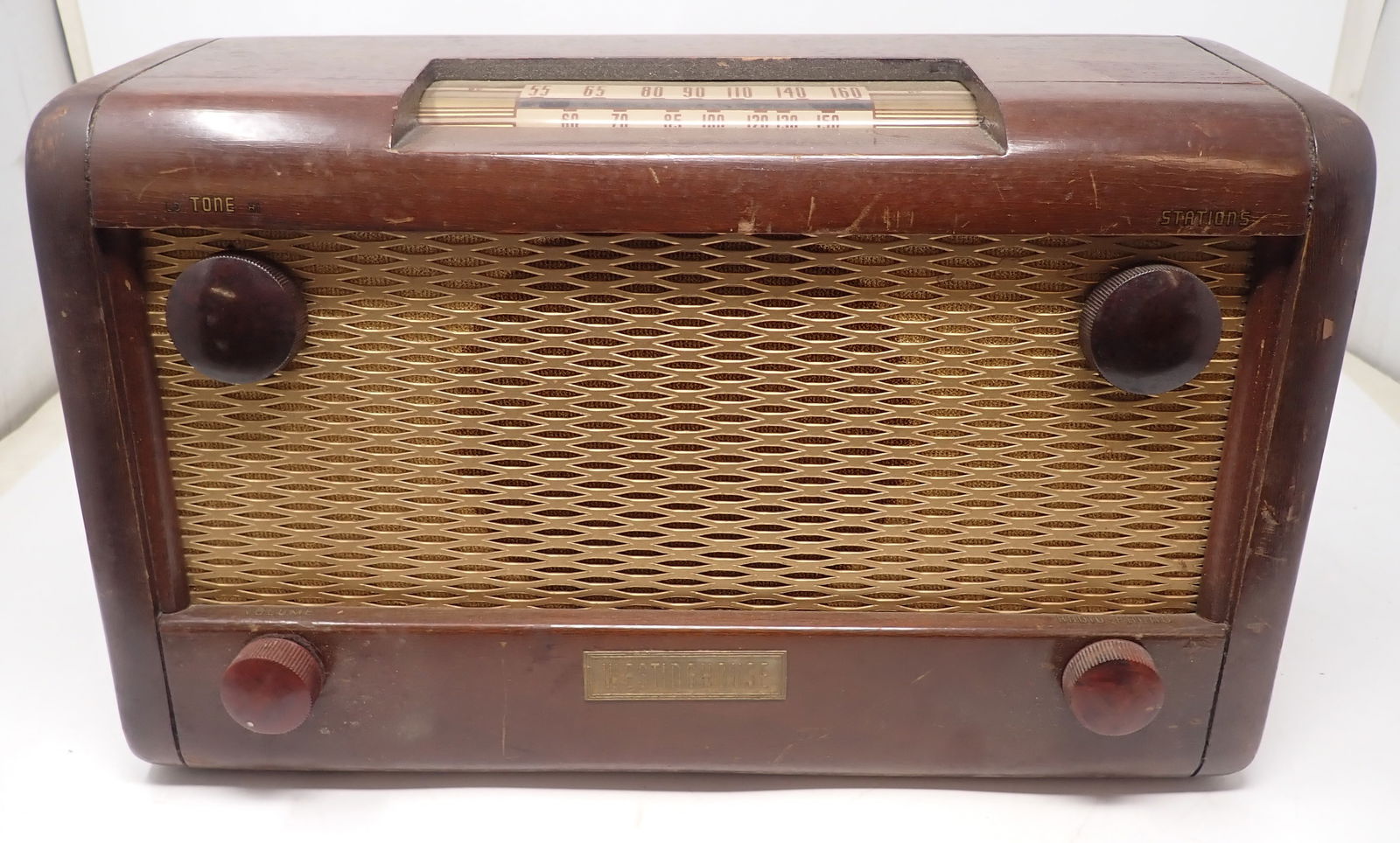 Westinghouse Model H173 Radio: Tag says working order, 9" x 15" x 7", AM, - Shipping available