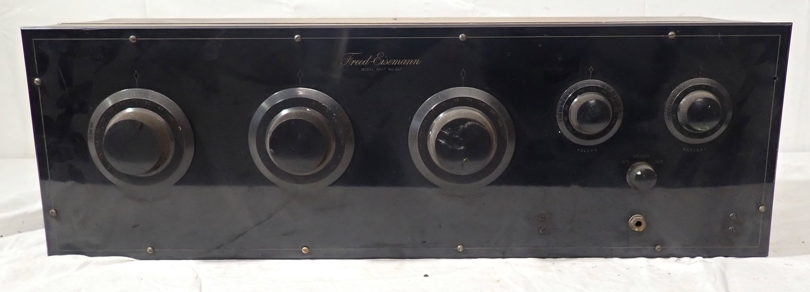 Freed-Eisemann Receiver Model NR-6, 9" x 28" x 8": Missing tubes - No in house shipping !
