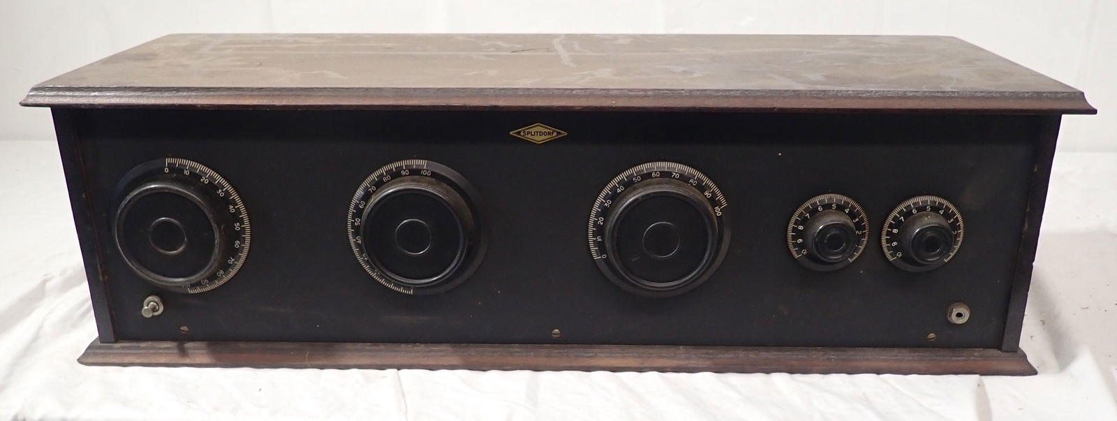 Splitdorf Five Tube Radio Model R100: 8" x 28" x 10" - No in house shipping !