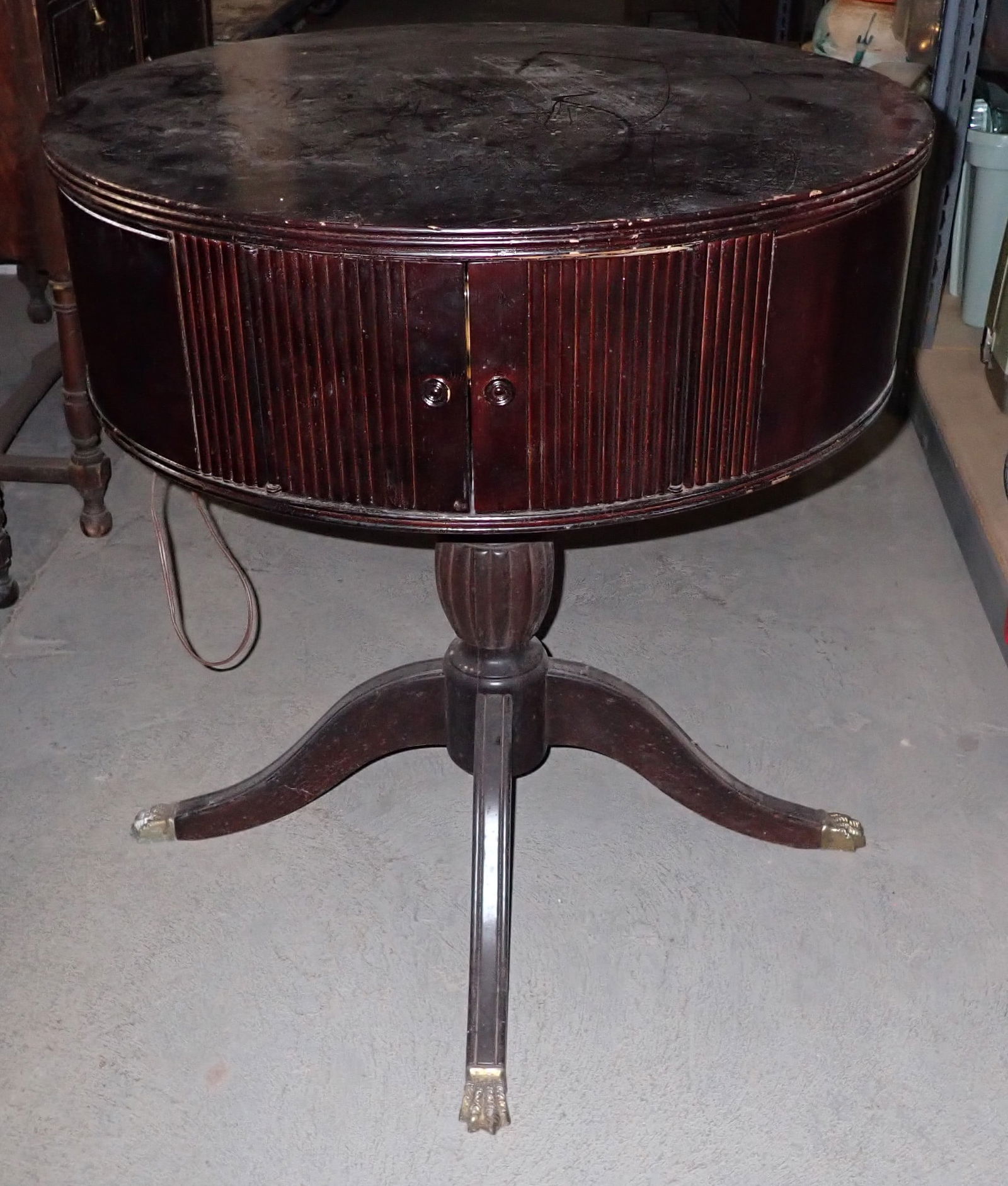 Silvertone Barrel Table w/ four Duncan Phyfe Legs: Apprx 26" in diameter and 28 3/4" tall. No in house shipping !
