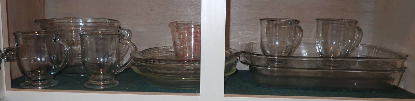 Anchor Hocking & Pyrex Measuring Cups, Pie Plates, & Casseroles: No in house shipping !