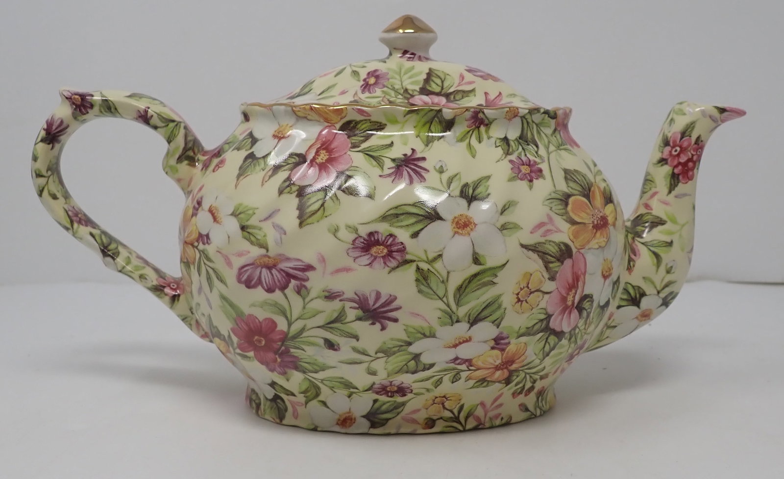 Arthur Wood Floral Pattern Teapot: Approx 5 3/4" tall. Shipping available