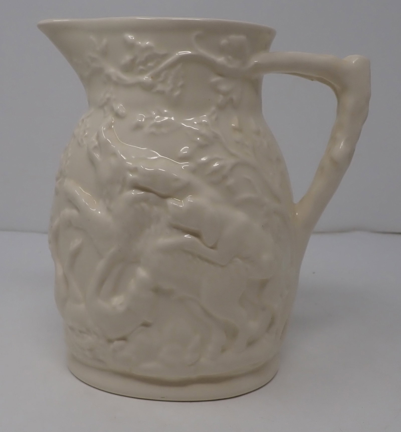 Mason's Ivory Hunt Scene w/ Dogs,Wild Boar, & Elk Pitcher: Pitcher is approx 7" tall. Shipping available