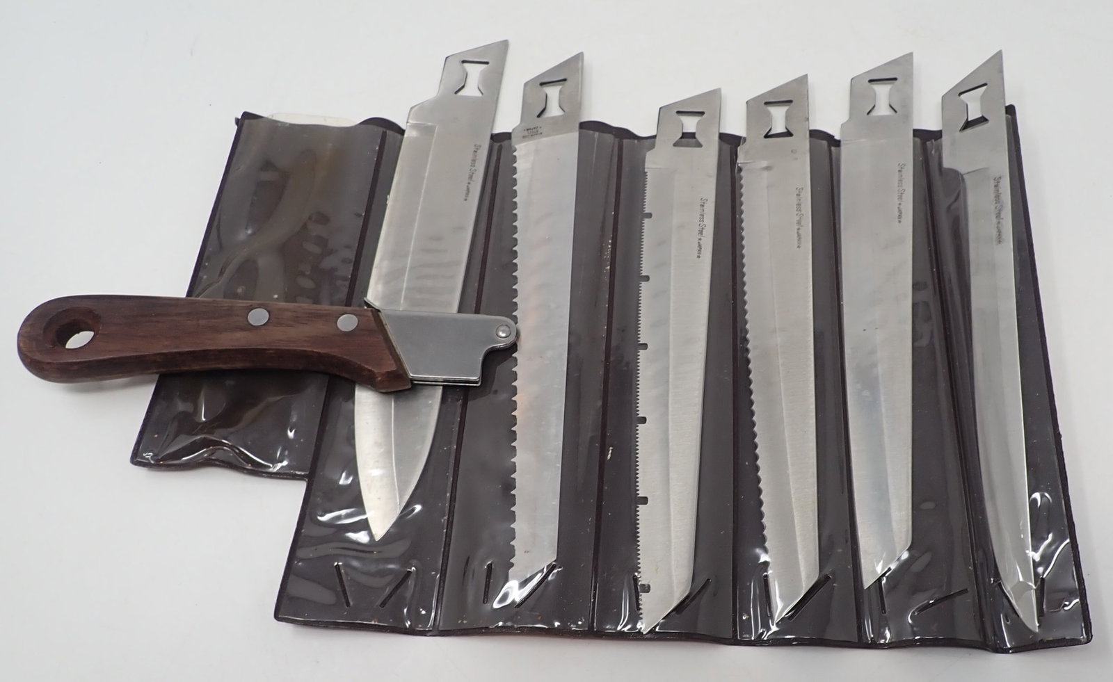 Kaicutlery Interchangeable Knife Set: Shipping available