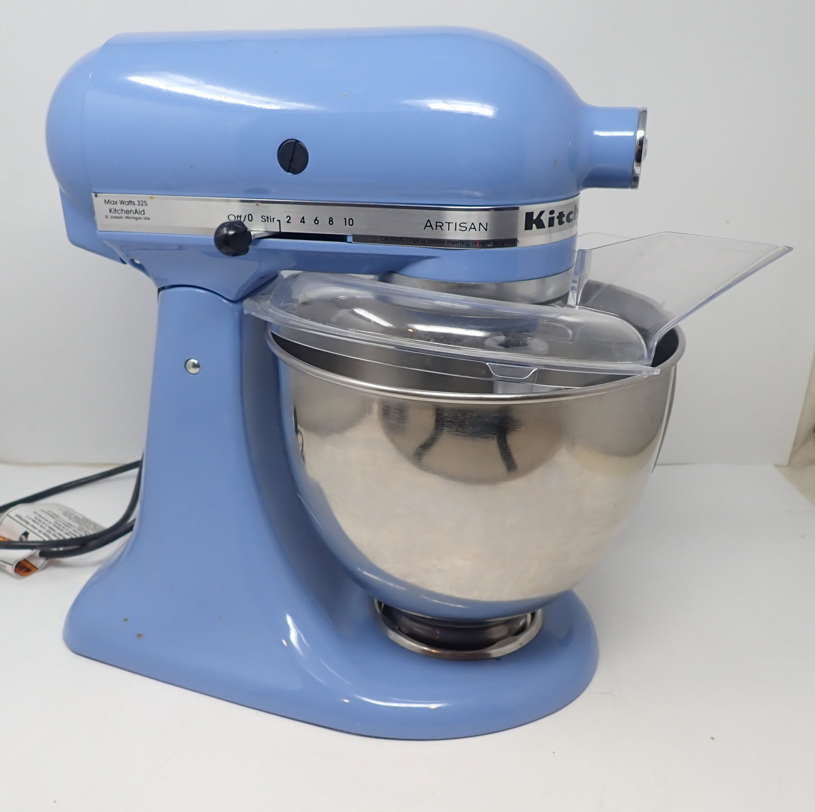 KitchenAid Artisan Mixer (1 of 6)