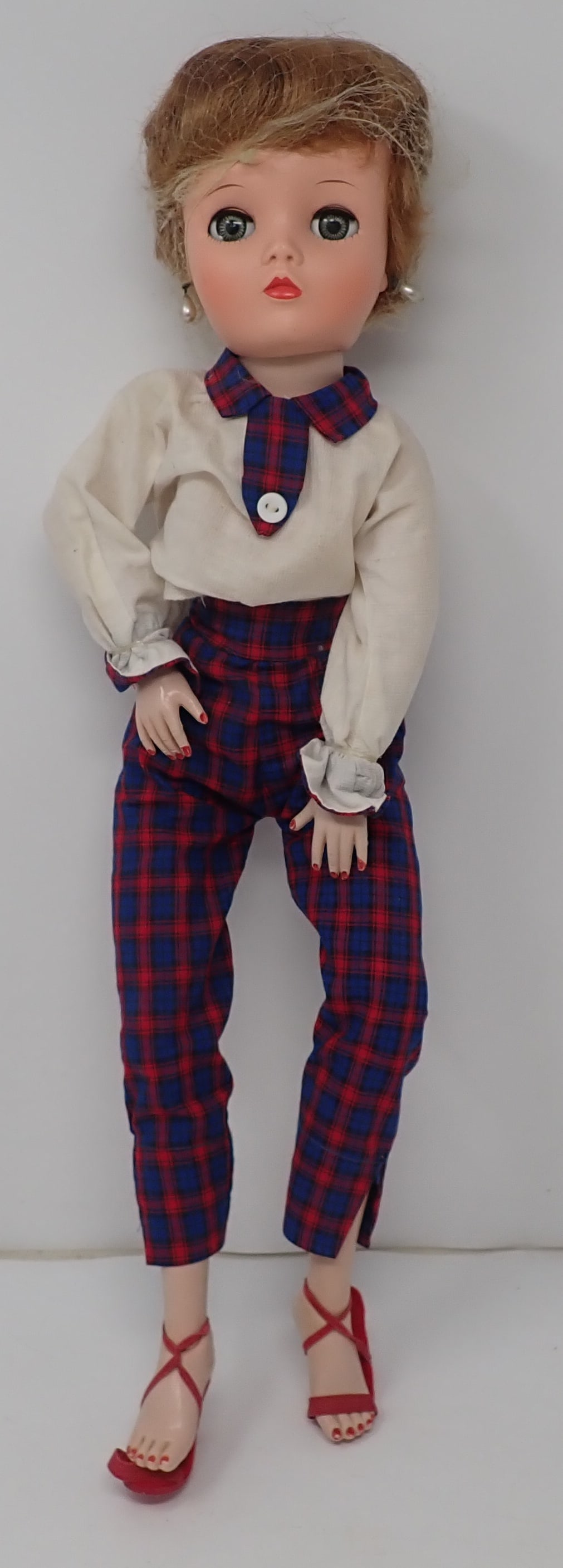 Uneeda Doll: Approx 19". Shipping available