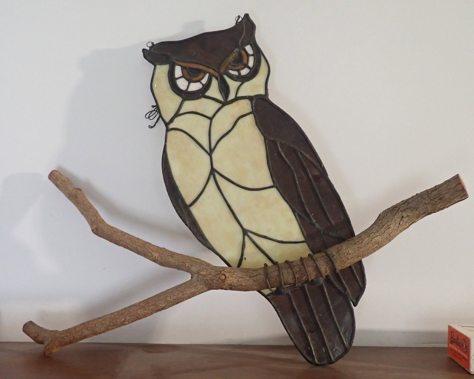 Stained Glass Owl on Tree Limb: Approx 20" tall. No in house shipping !