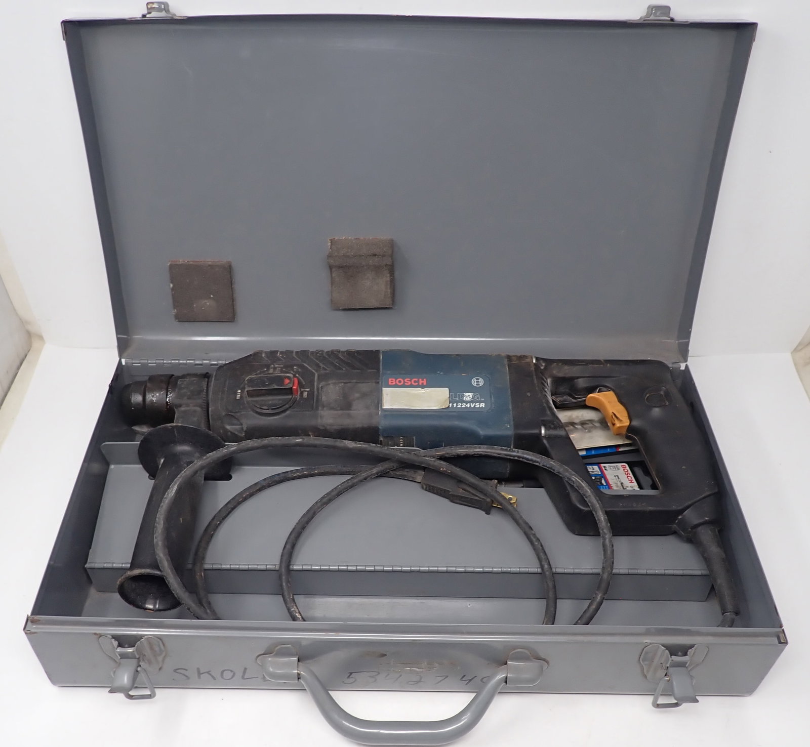 Bosch Bulldog 11224VSR Hammer Drill: Shipping available