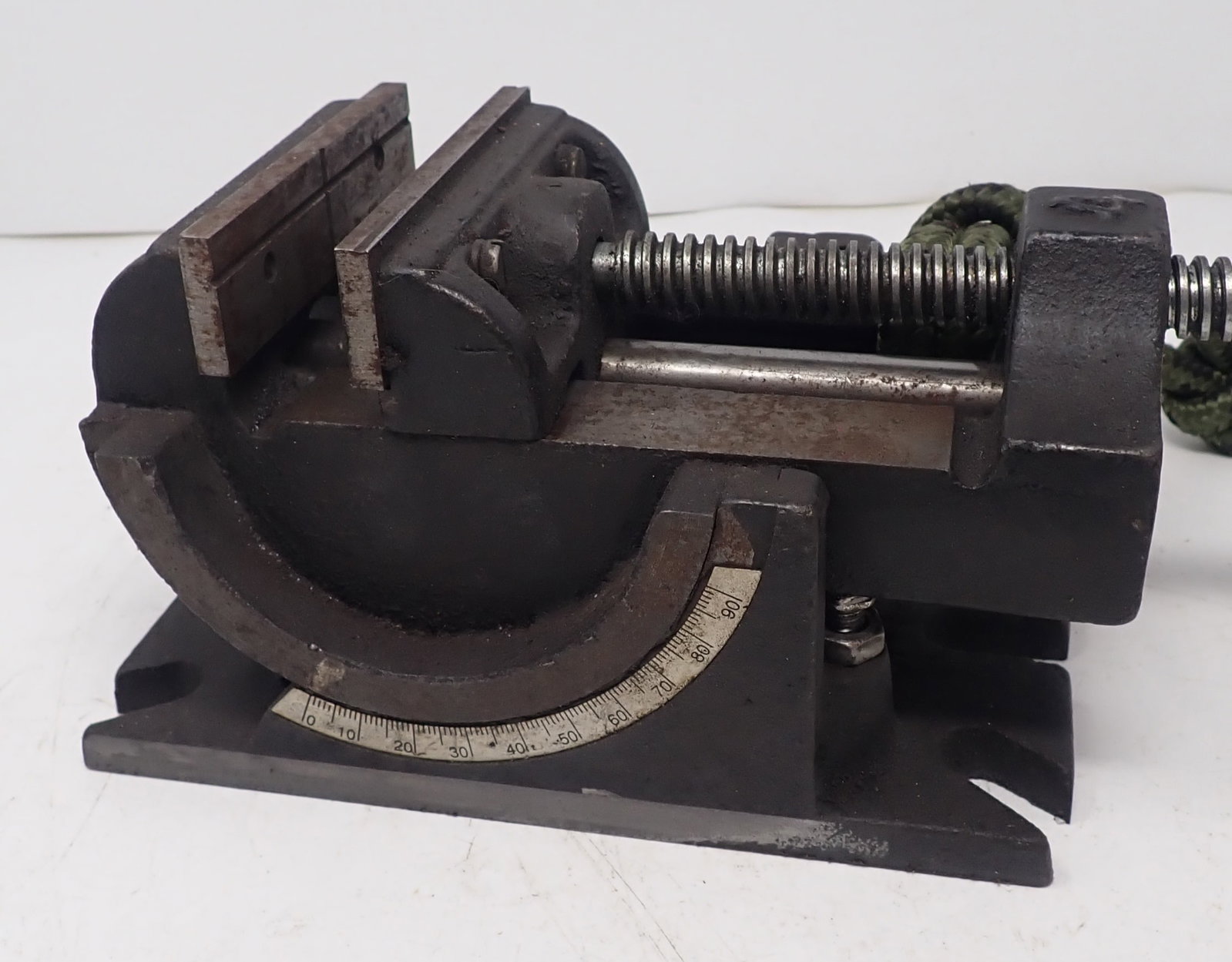 Machinist Vise w/ 4" Jaws (1 of 4)