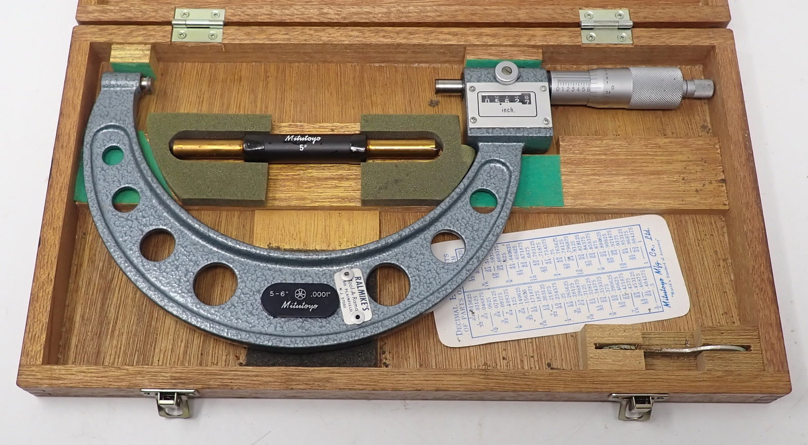 Mitutoyo 193-216 5-6" Micrometer: Shipping available