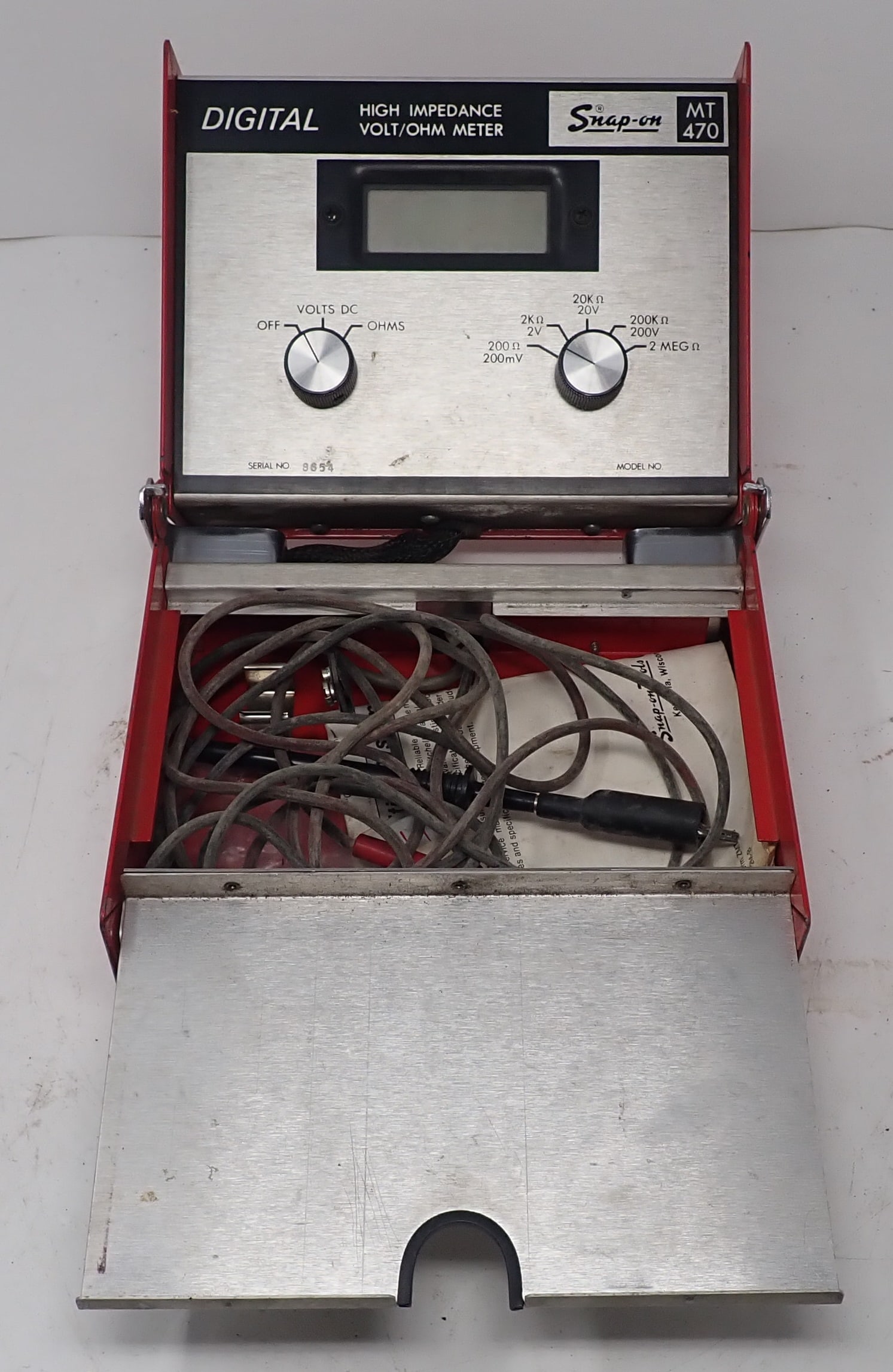 Snap-On MT 470 Digital Volt/OHM Meter (1 of 7)