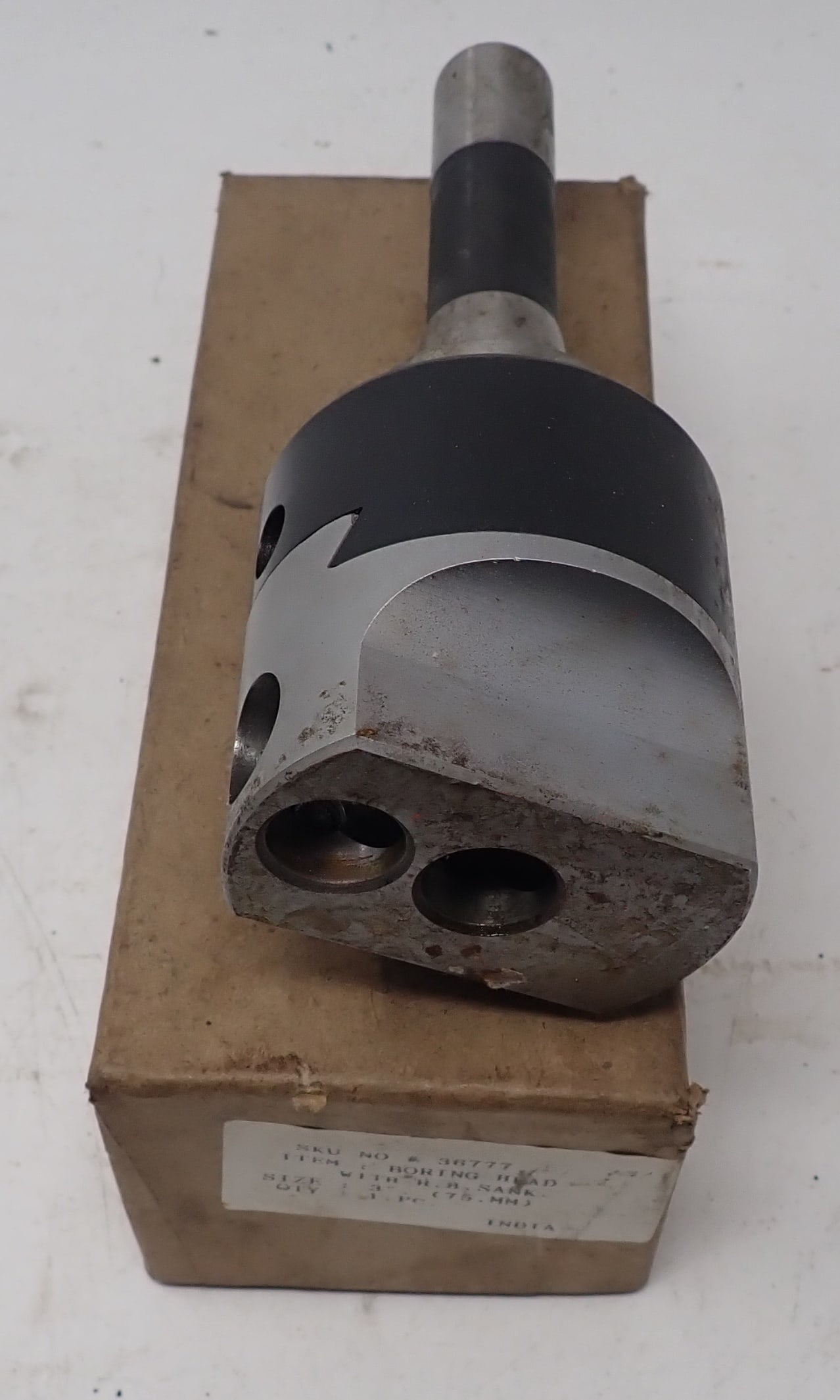3" Boring Head w/ R8 Shank (1 of 4)