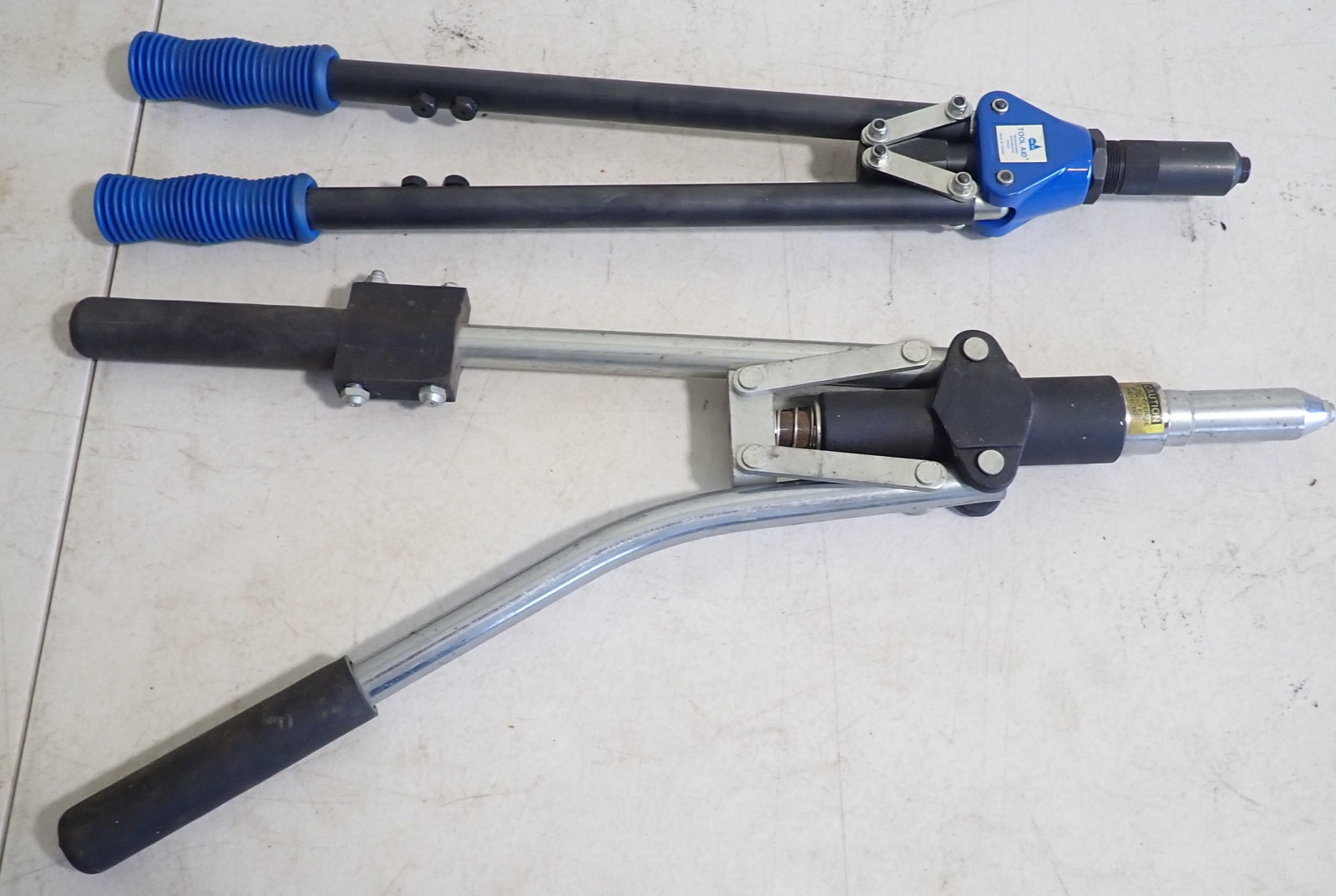 Long Reach Rivet Tools: Approx 21 3/4" long. Shipping available