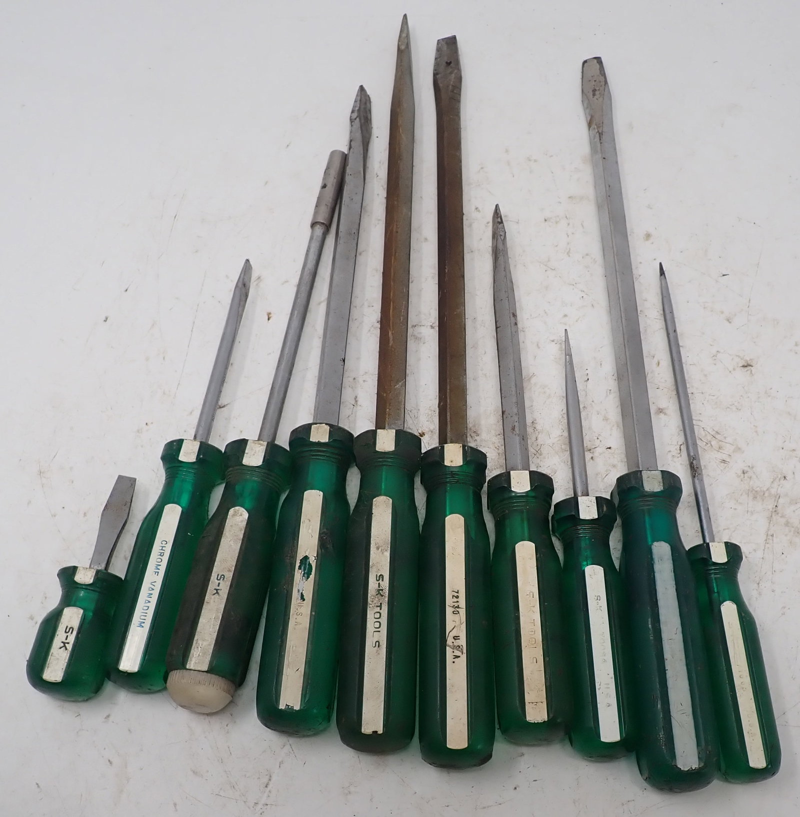 S-K Screwdrivers: Longest is approx 14 5/8". Shipping available