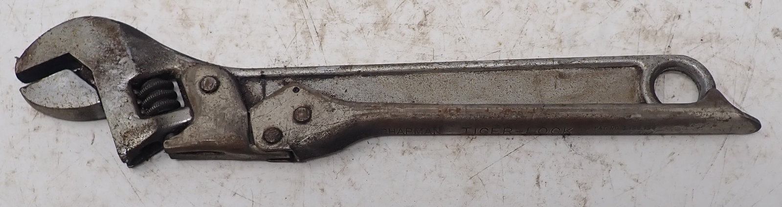 Chapman Tiger Lock Adjustable Wrench (1 of 3)