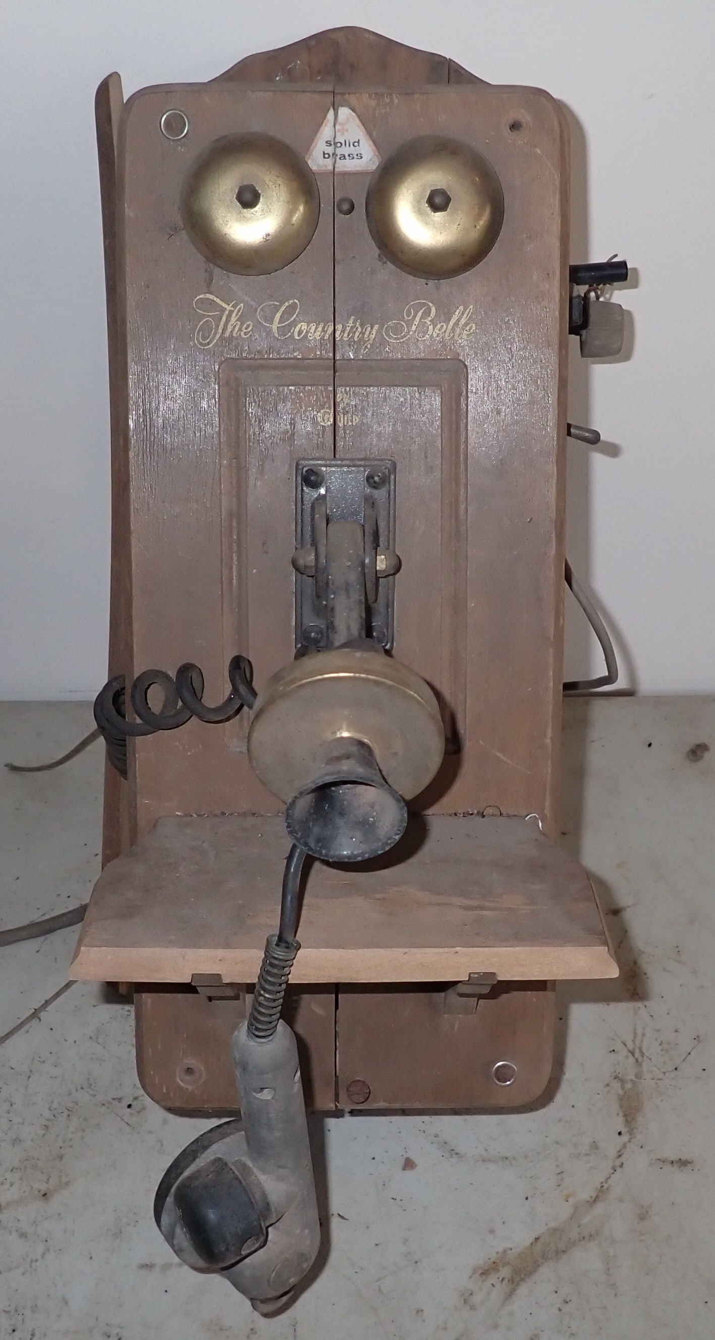 Country Belle Wall Telephone: Approx 6 1/2" x 17 1/2". Shipping available