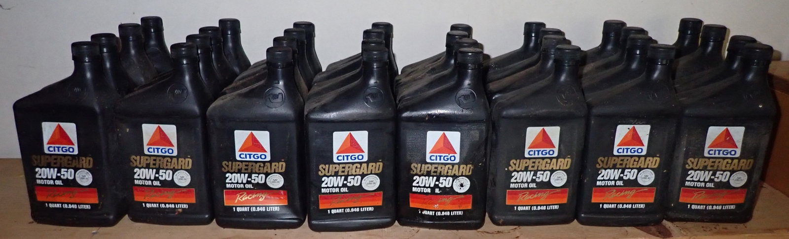 32 Quarts Citgo Supergard 20w-50 Motor Oil: No in house shipping !