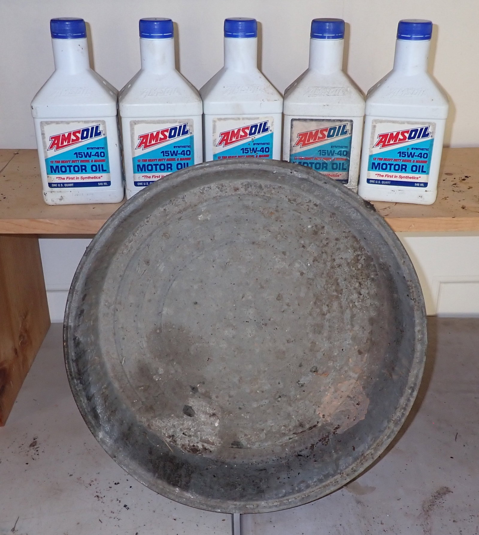 5 Quarts Amsoil 15w-40 Oil and Galvanized Pan: No in house shipping !
