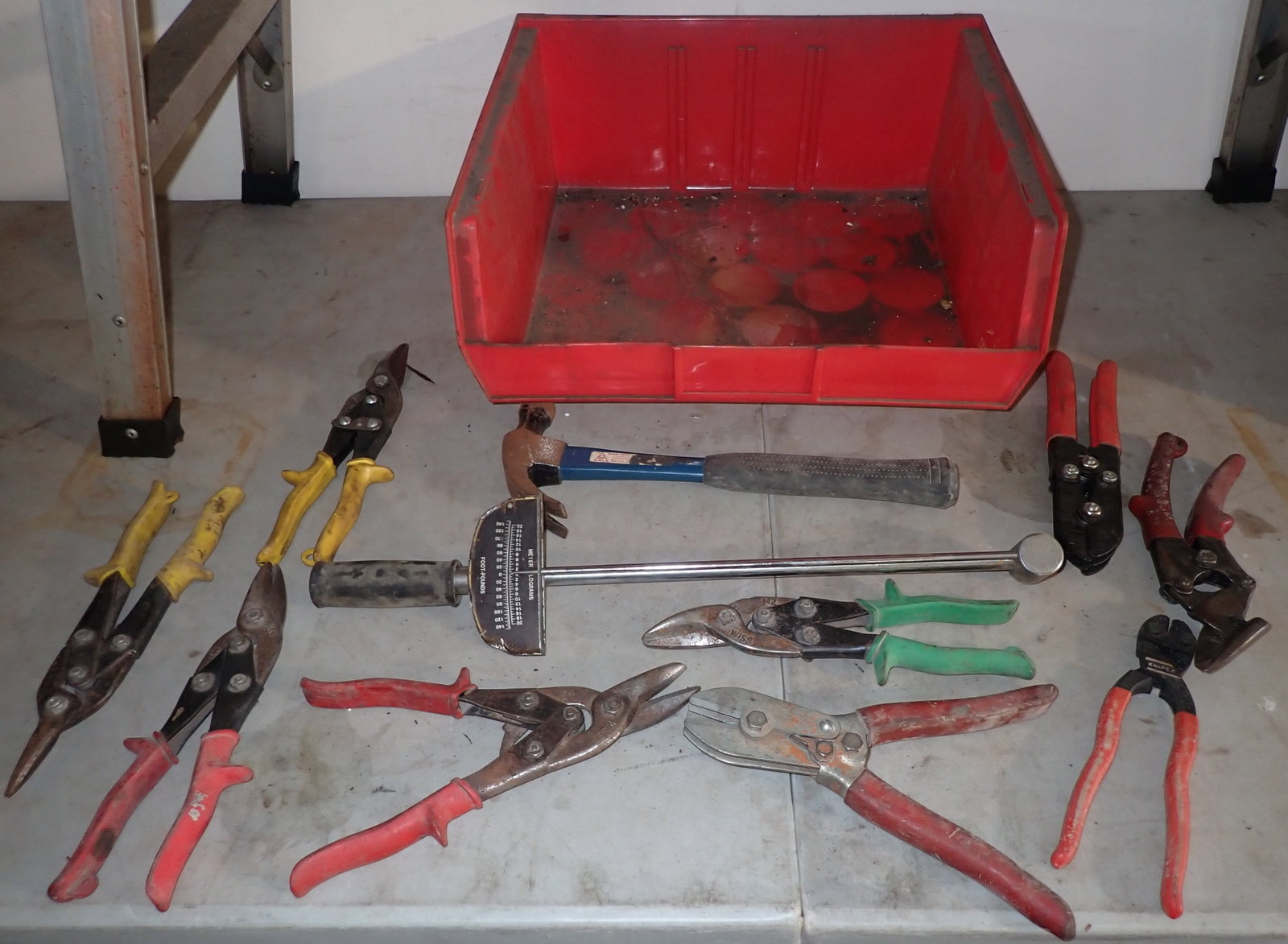 Snip, 1/2" Drive Torque Wrench, & Hammer (1 of 4)