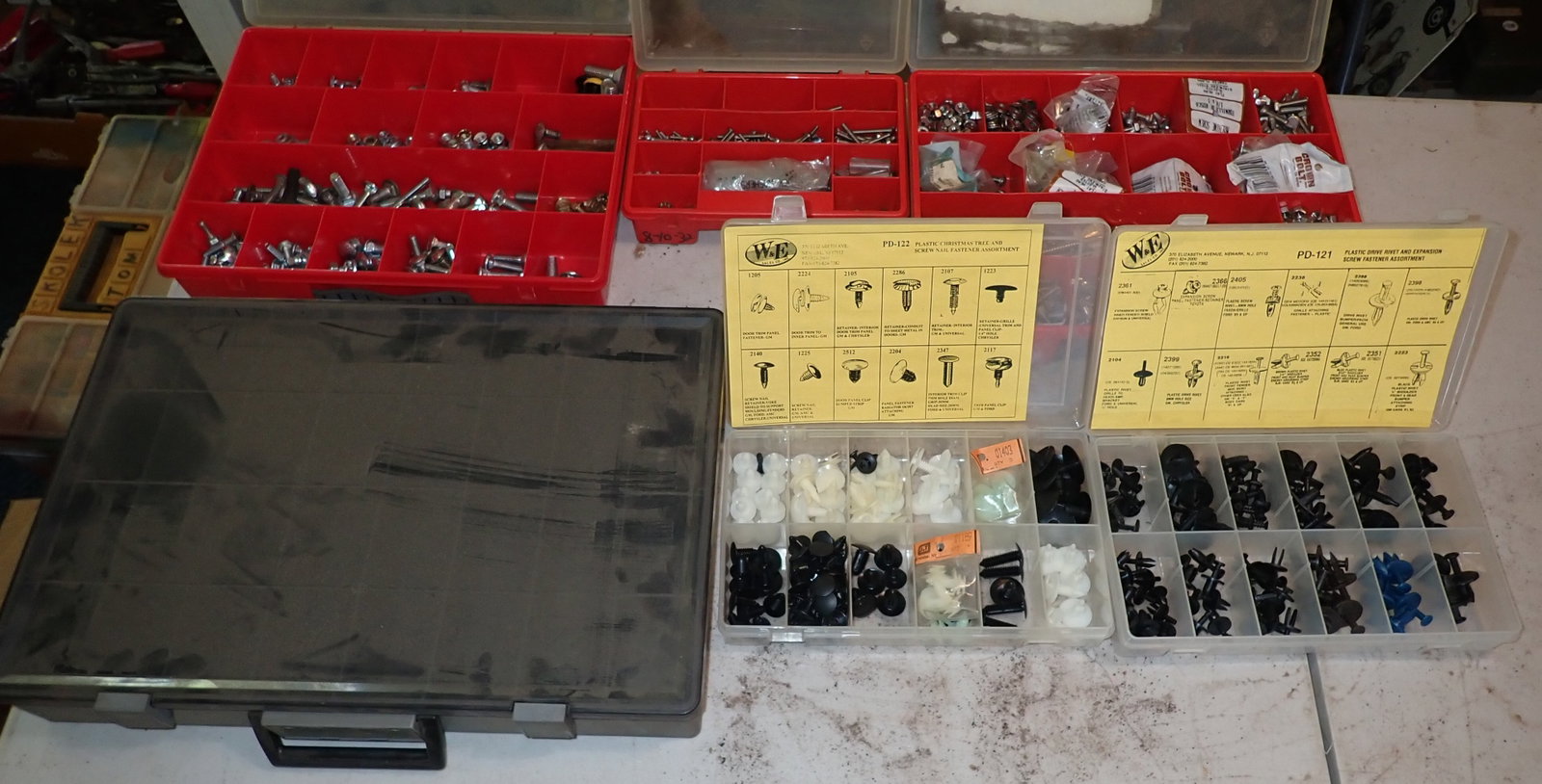 6 Parts Organizers & Hardware: Largest is apprx 12 1/2" x 18 1/2" x 3" and is empty. No in house shipping !