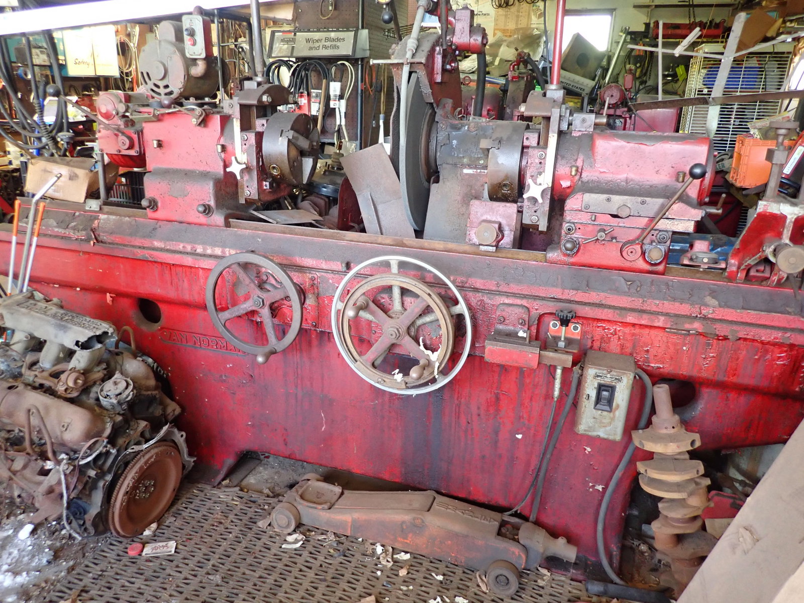 Van Norman Crankshaft Grinder (1 of 6)
