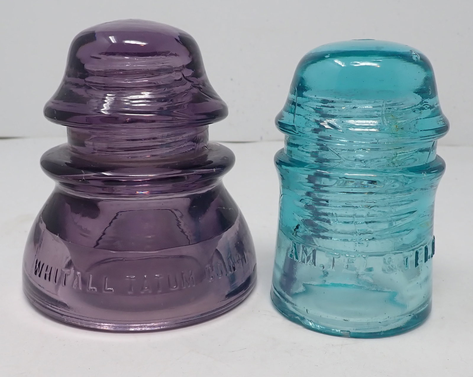 2 Insulators: Tallest is approx 4 1/4" tall. Shipping available