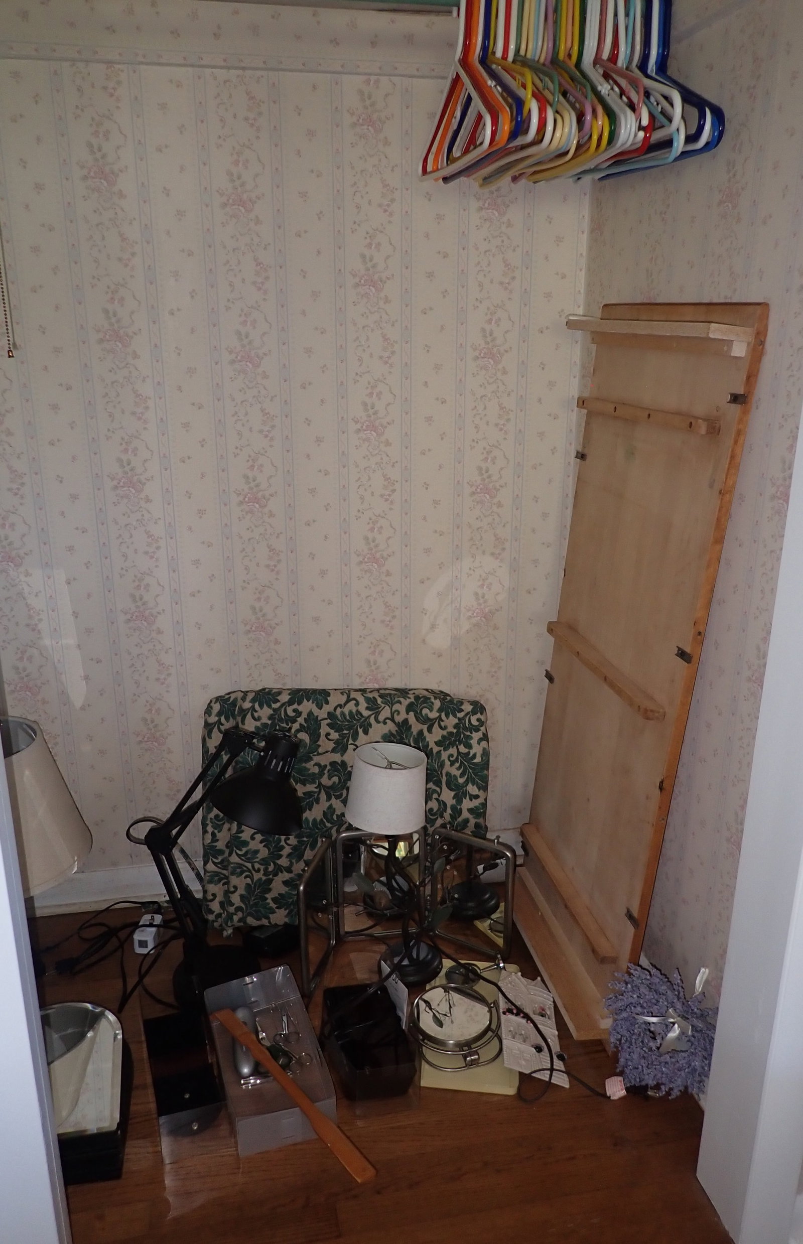 Lamps, Mirrors, Scale, & Misc (1 of 7)