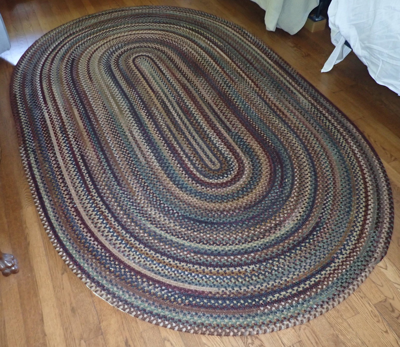 Braided Rug: Apprx 61" x 95". Shipping available