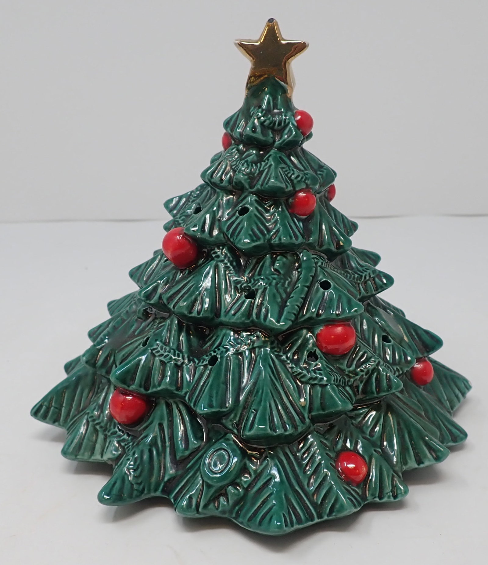 Ceramic Christmas Tree (1 of 3)