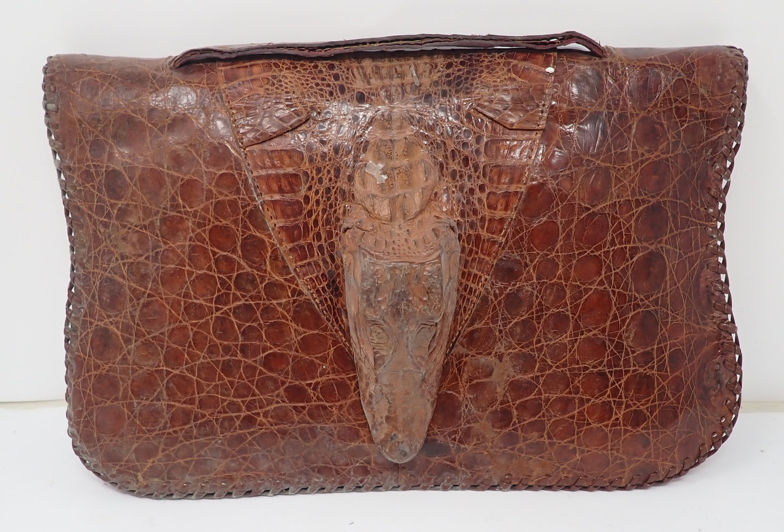 Alligator Hand Bag: Approx 7" x 11". Shipping available