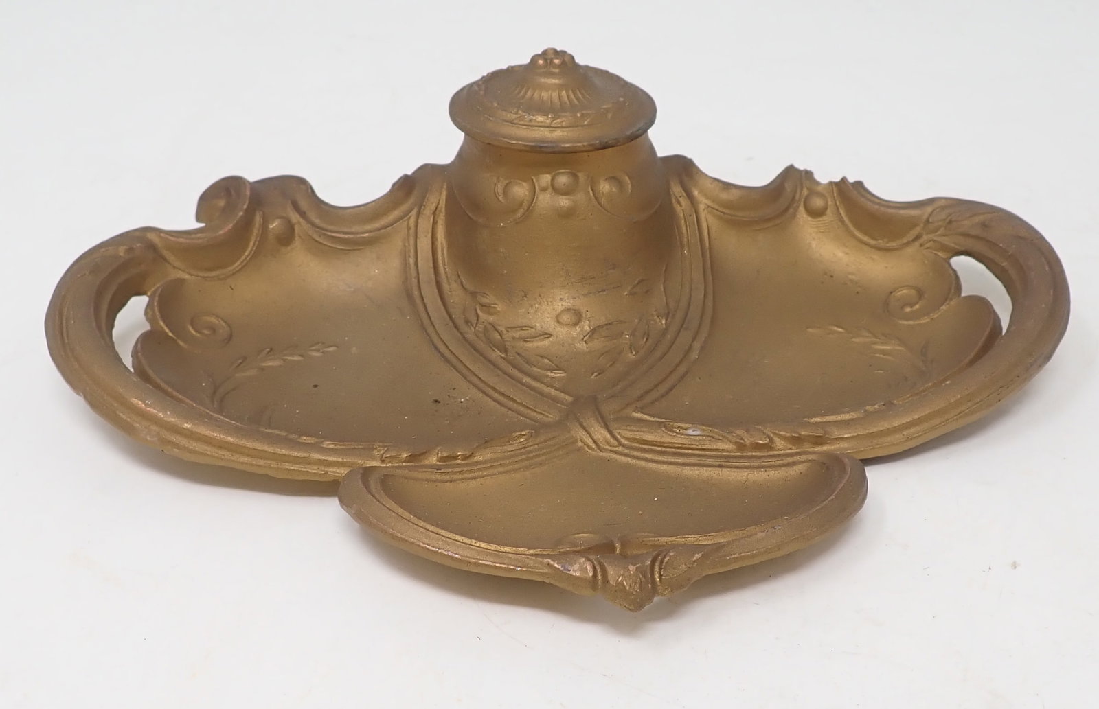 Art Nouveau Desk Inkwell: Approx 5 1/4" x 7 1/2" x 2" tall. Shipping available