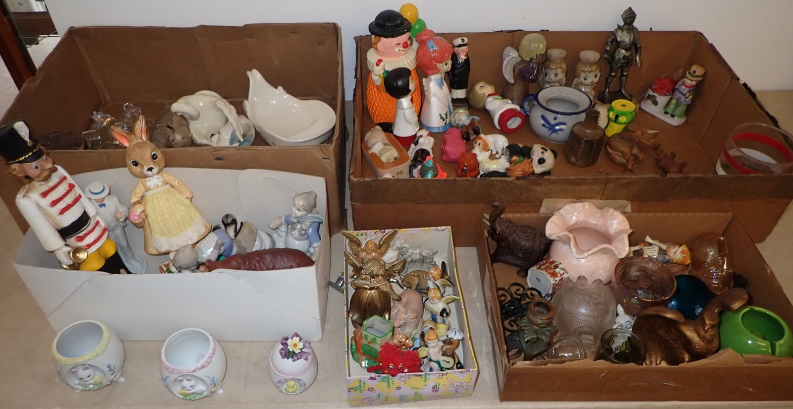 Figurines & Misc: Must take all ! No in house shipping !