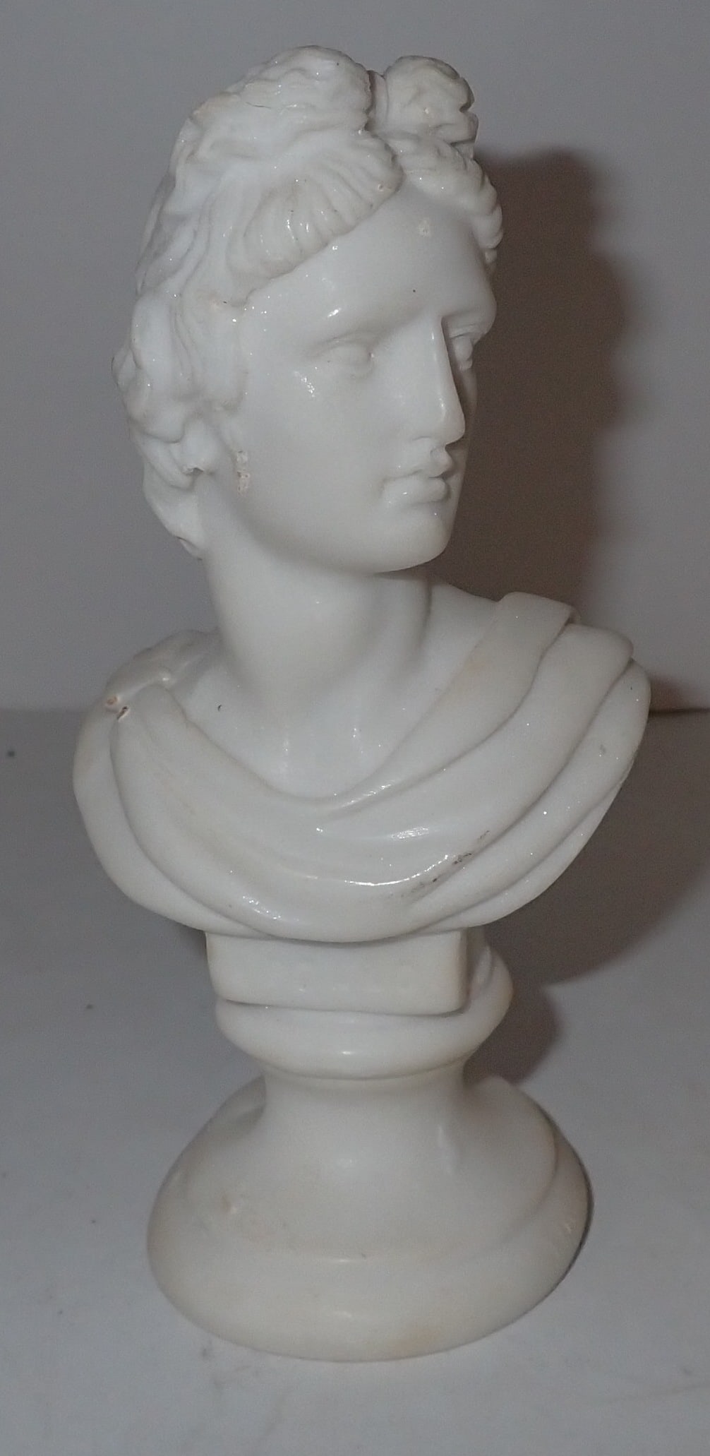 Italian Apolla Alabaster Bust: Approx 6 1/4" tall. Shipping available