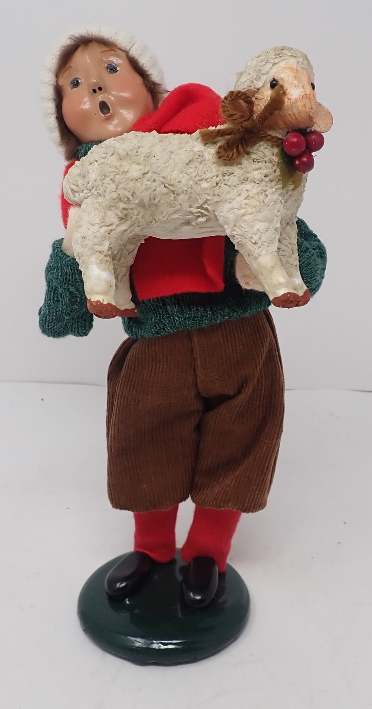 1996 Byers Choice Caroler: Approx 9" tall. Shipping available
