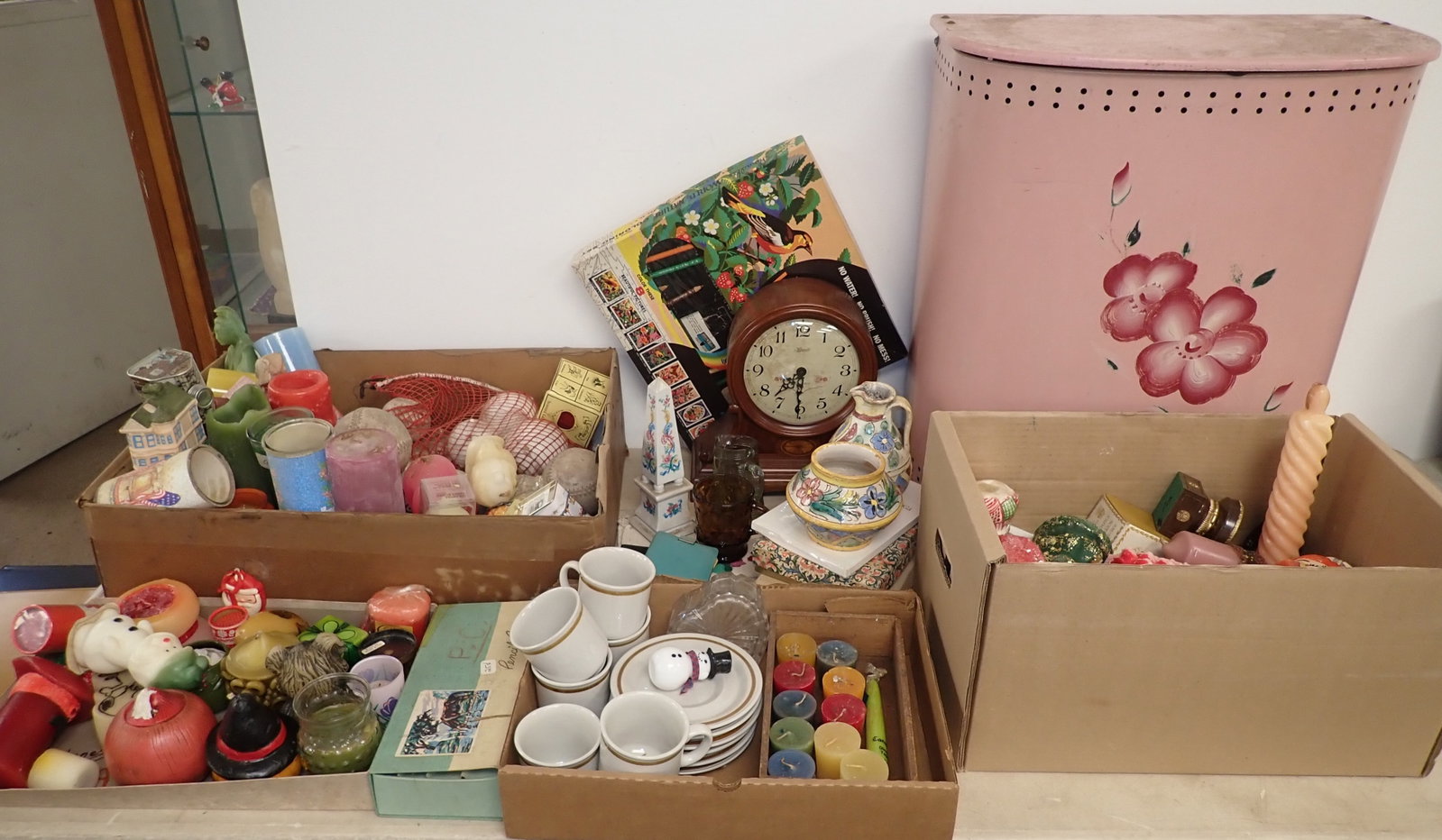 Candles & Misc Table Contents (1 of 9)