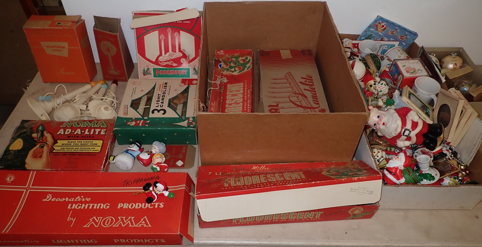 Christmas Lights , Ornaments , Decorations (1 of 13)