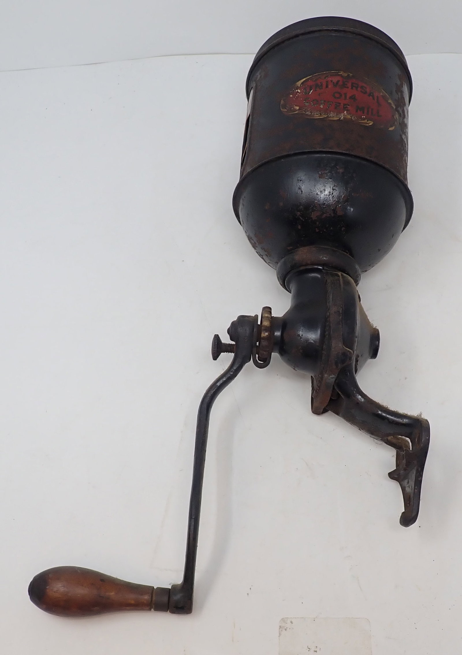 Landers , Frary, & Clark Universal Coffee Mill No. 014 (1 of 7)
