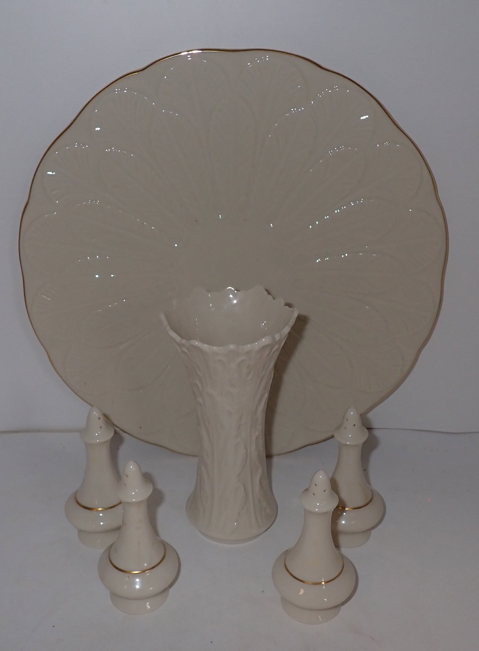 Lenox Platter , Vase , Salt & Pepper Shakers (1 of 1)