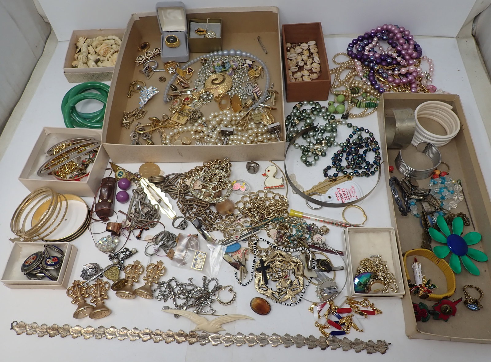 Estate Costume Jewelry (1 of 15)