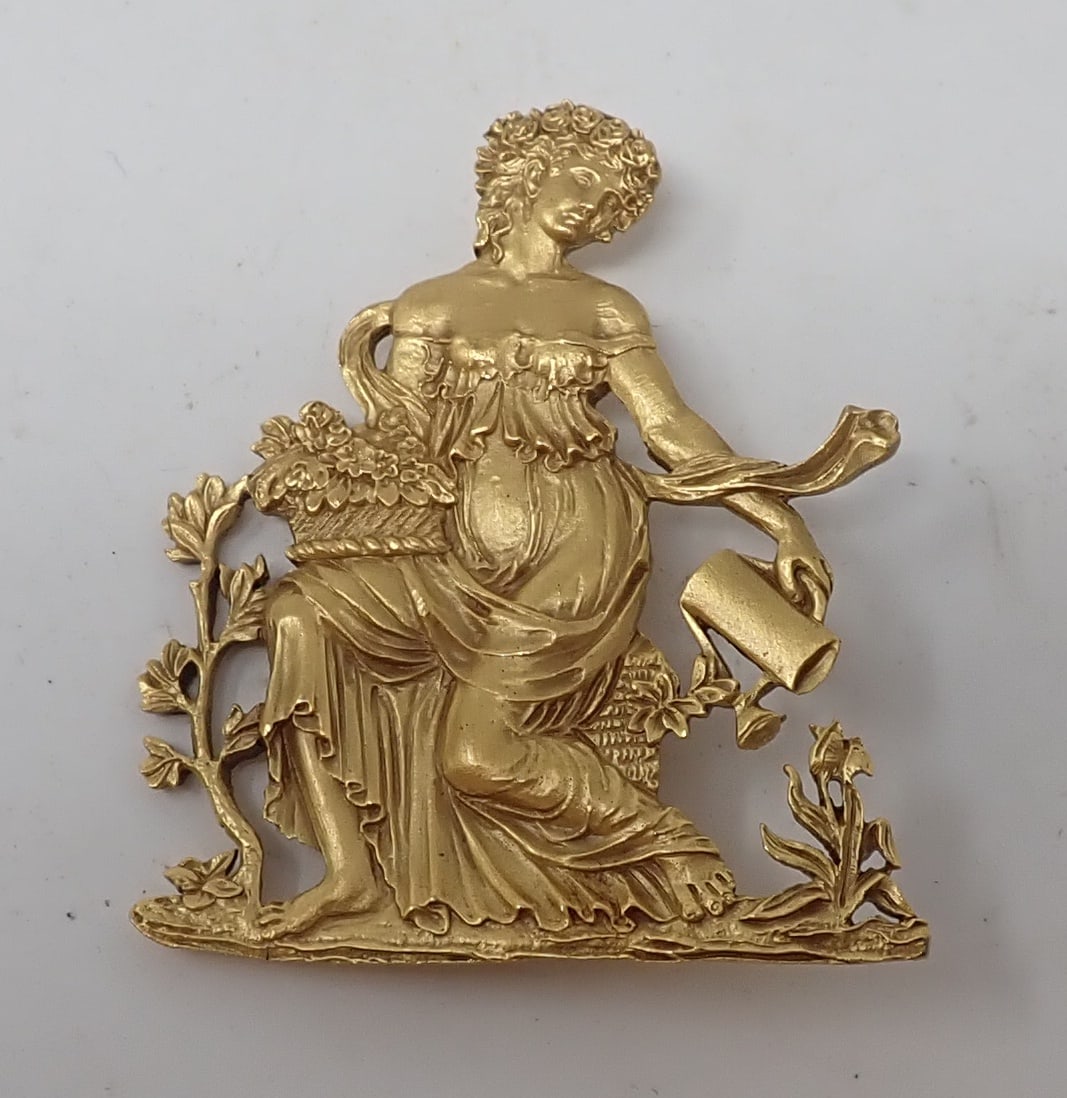 Historic Deerfield Brooch: Approx 1 5/8" x 2". Shipping available