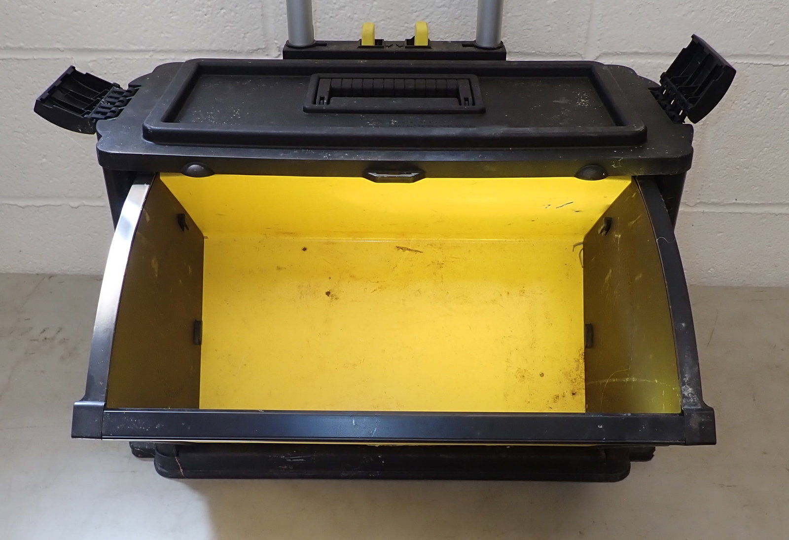 Rolling Tote / Toolbox - 3